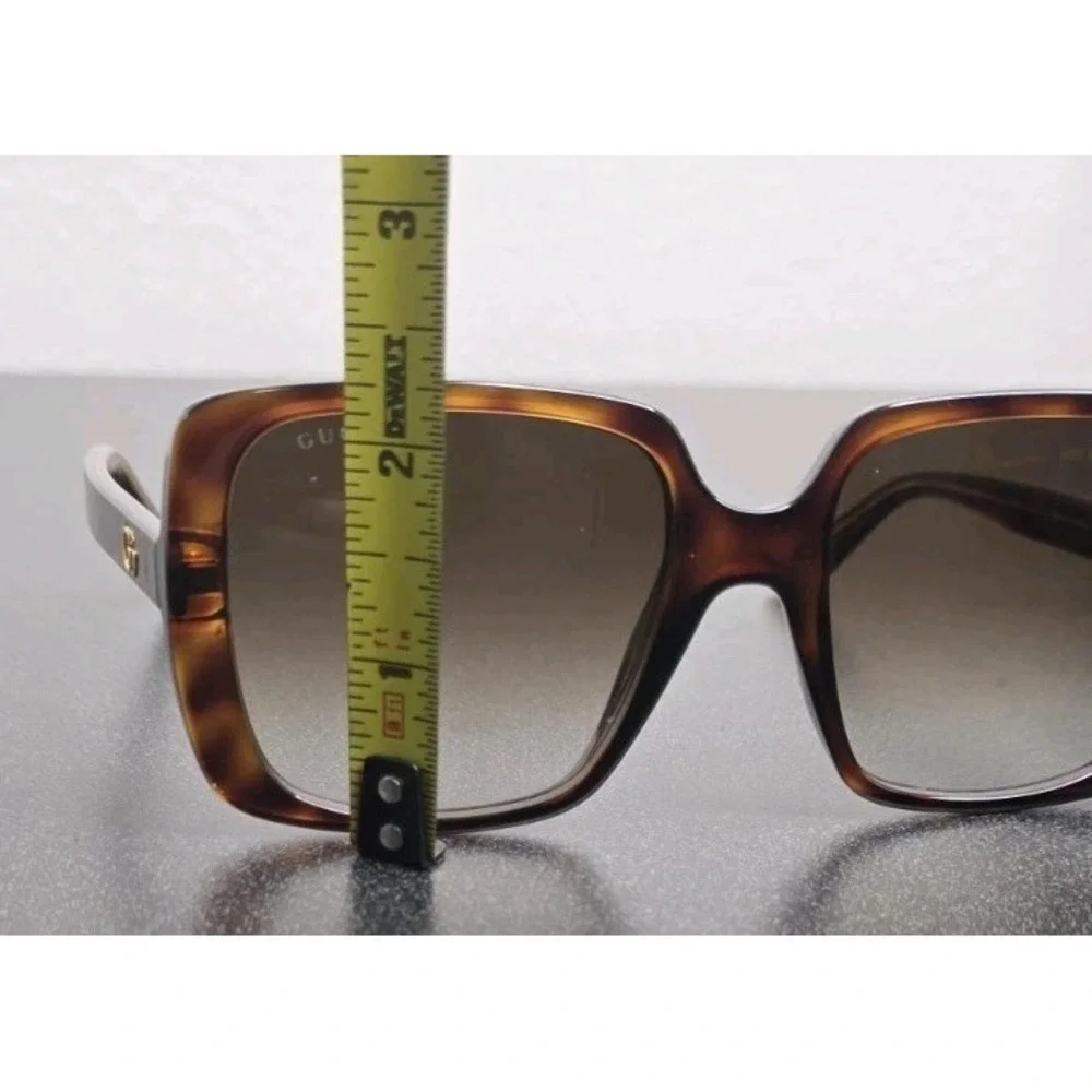 GUCCI GG0632S 002 56-20 145 Sunglasses Tortoise Print Frame‎ Sunnies Shades